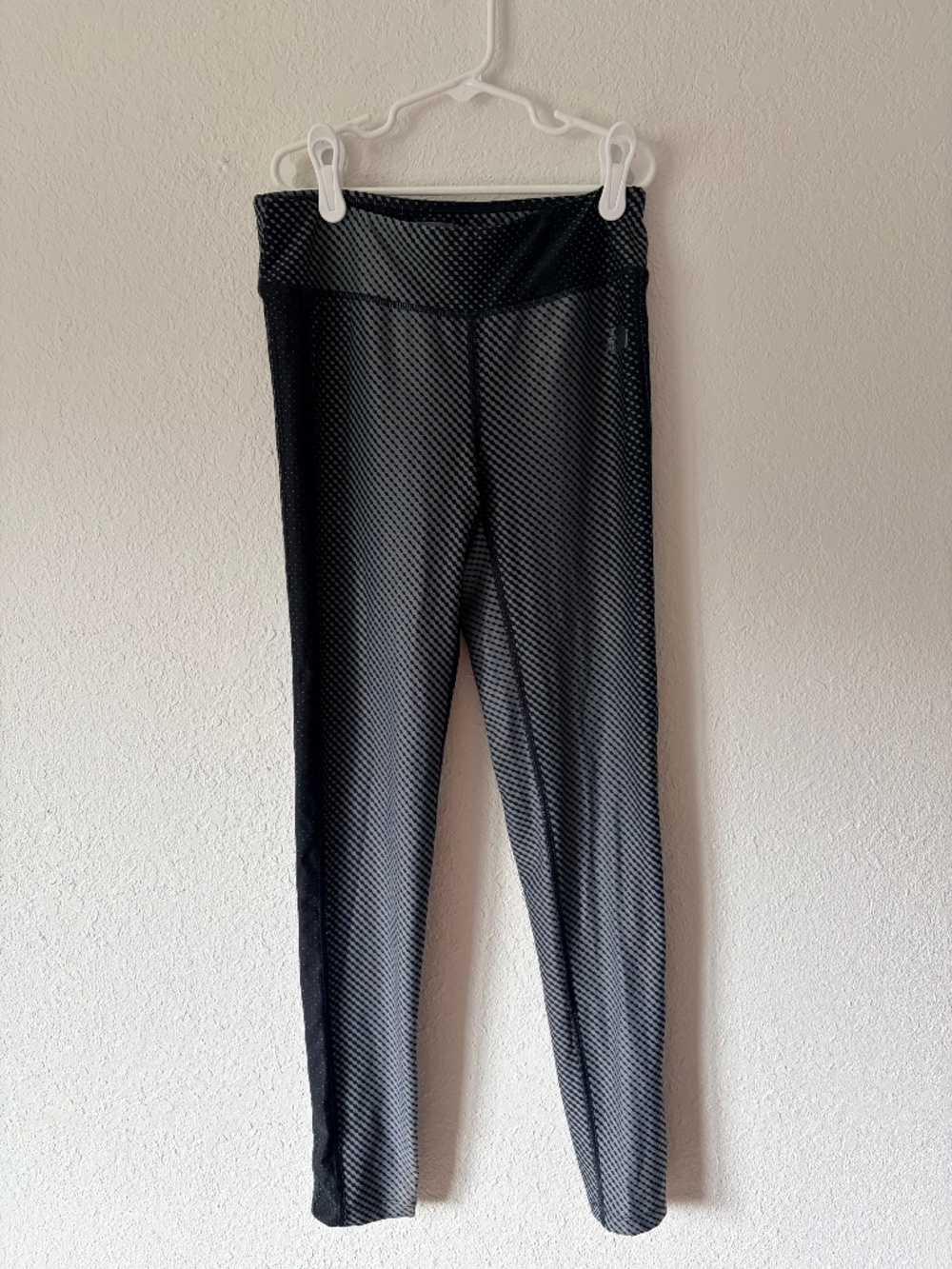 The North Face Women’s Black Gray Printed Leggings Size S